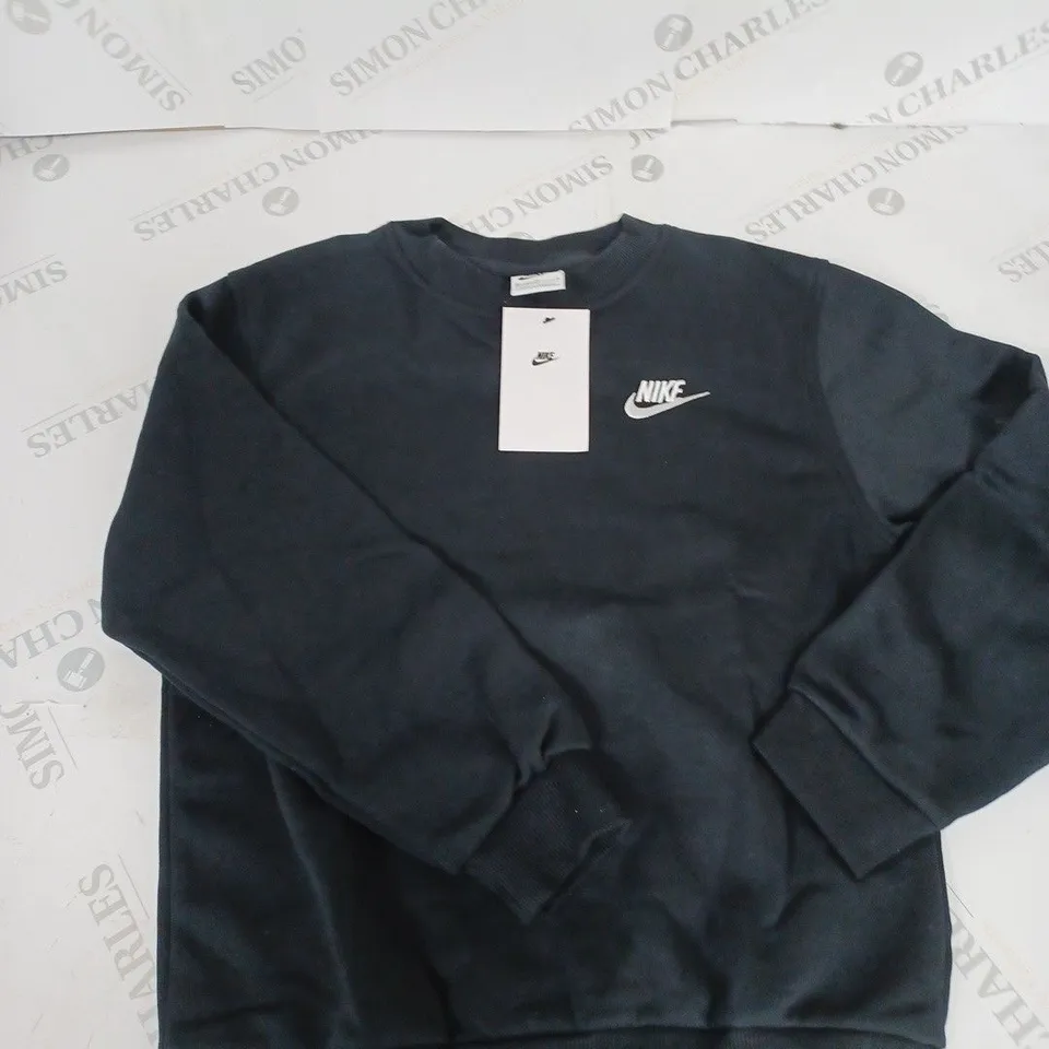 NIKE LOGO SWEATSHIRT SIZE M
