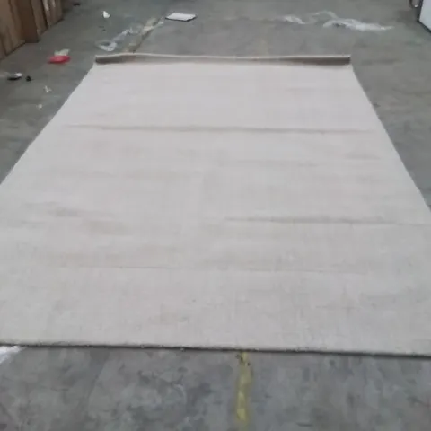 QUALITY DESIGNER AREA RUG APPROXIMATELY 300X200CM