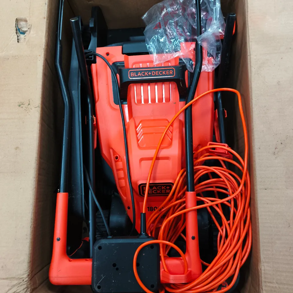 BLACK AND DECKER 1800W LAWNMOWER, 42CM