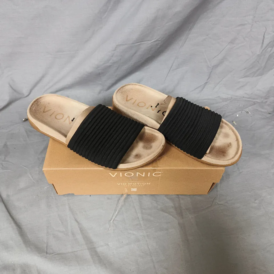 VIONIC EVIE KNIT SLIDER SANDAL