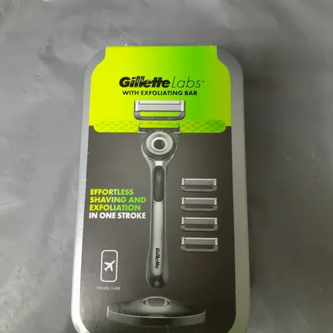 GILLETTE LABS RAZOR WITH EXFOLIATING BAR AND 5 BLADES