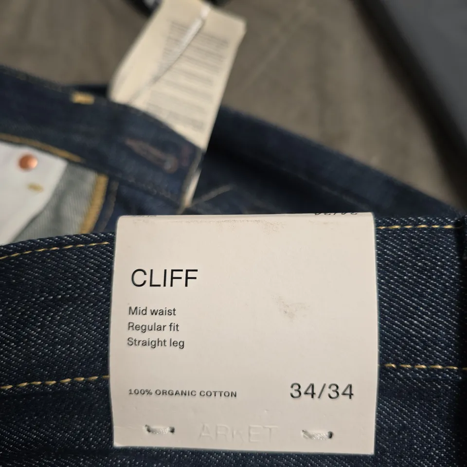 CLIFF JEANS - MID WAIST, REGULAR FIT, STRAIGHT LEG - UK 34 X 34, 100% ORGANIC COTTON