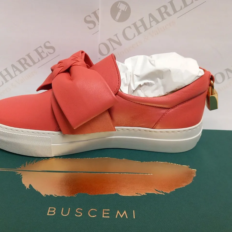 BOXED PAIR OF BUSCEMI BOW FLAT PARMA SIZE 7(37)