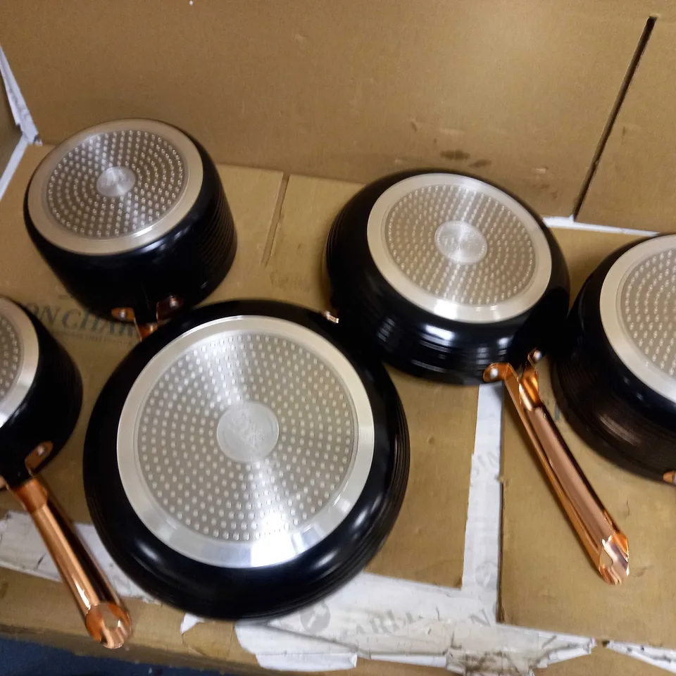 TOWER LINEAR INDUCTION POTS AND PANS SETS
