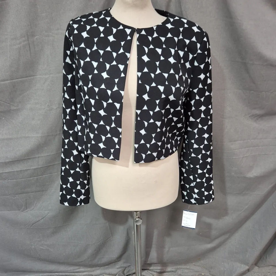 MICHAELA LOUISEA WOMEN'S JACKET – BLACK & WHITE GEOMETRIC PRINT, CROPPED (STYLE 8742) (VERIFY STYLE)