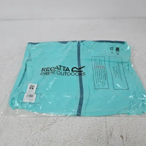 APPROXIMATELY 24 BRAND NEW REGATTA LEVER II WATERPROOF PACKAWAY JACKETS IN BLUE - 15-16YRS