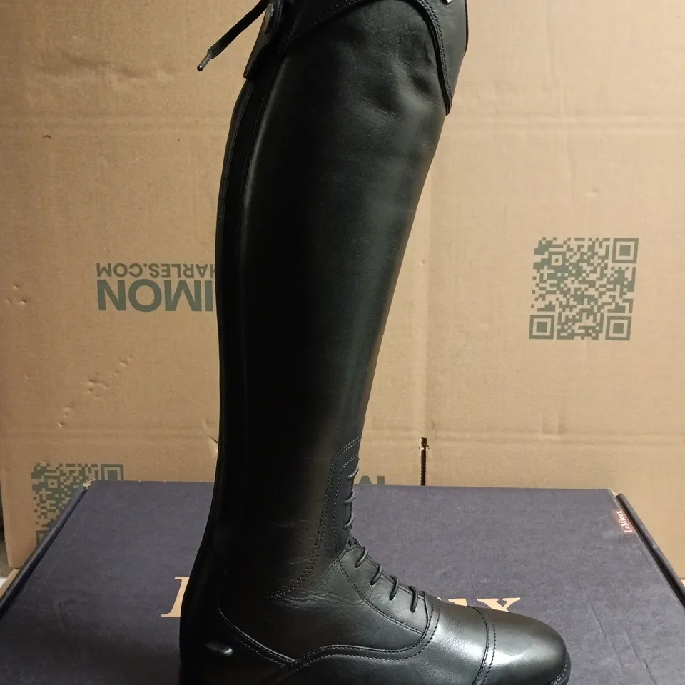 BOXED PAIR OF LEMIEUX JUNIOR FIELD RIDING BOOTS – WOMEN'S - UK SIZE 5