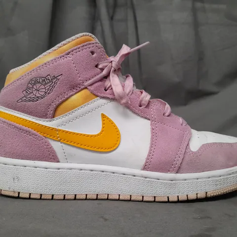 PAIR OF NIKE AIR JORDAN SHOES IN PINK/YELLOW UK SIZE 4.5