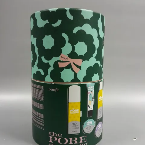 BOXED BENEFIT THE PORE THE MERRIER POREFESSIONAL PRIMER & PORE CARE CLEARING, MINIMISING & SMOOTHING GIFT SET