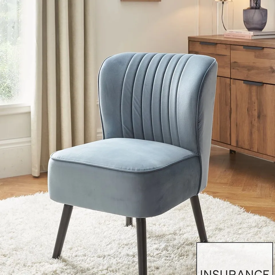 BLACK FABRIC POPPY CHAIR denim blue