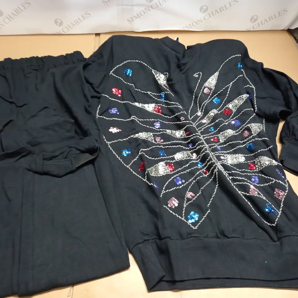 LARGE QUANTITY OF RONNIE EMBELLISHED JUMPERS AND PANTS SETS - SIZE UNSPECIFIED
