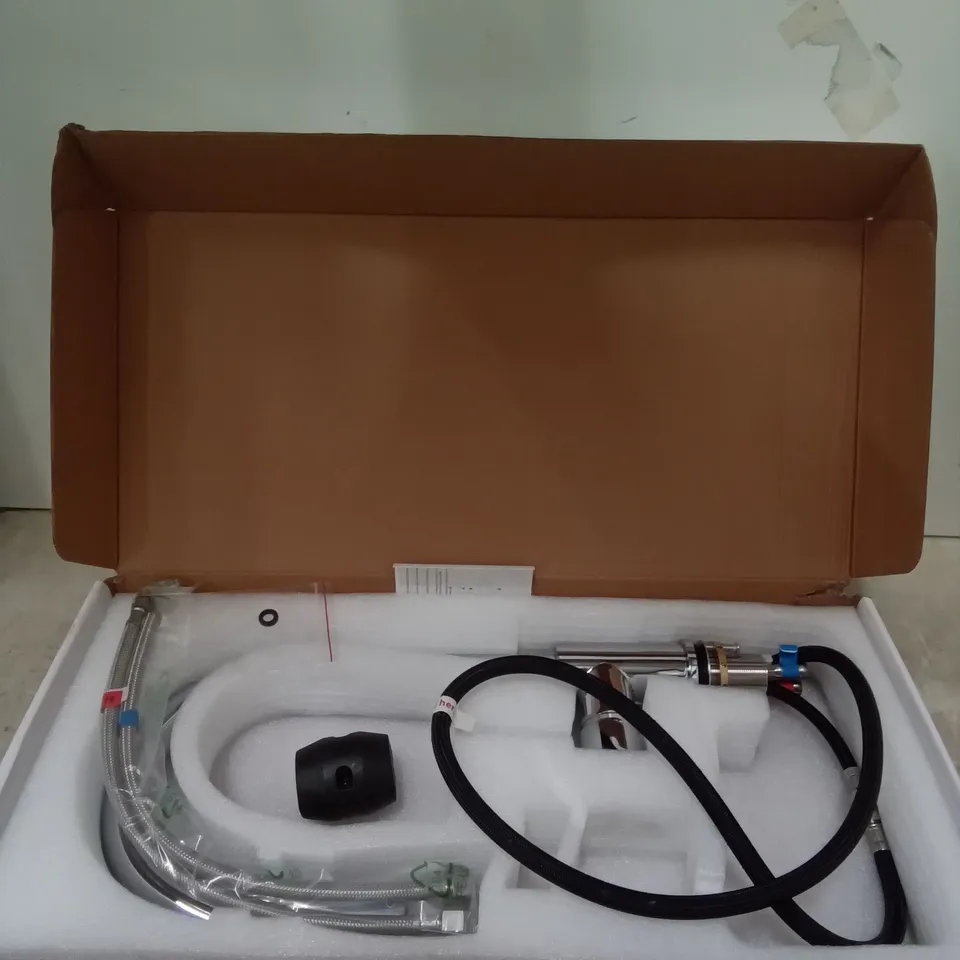 BOXED KITCHEN TAP - CHROME