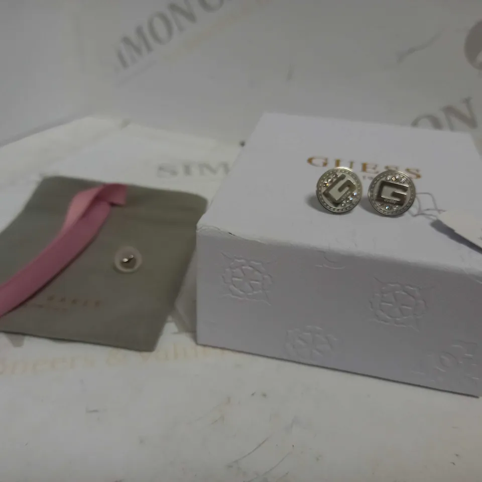 GUESS SOLITAIRE EARRINGS + TED BAKER SINGLE HEART EARRING RRP £54