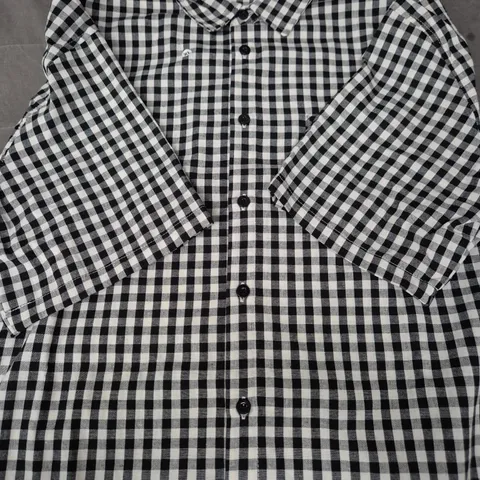 VENDETTA CHECK SHIRT IN BLACK/WHITE SIZE XL
