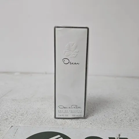 OSCAR DE LA RENTA EAU DE TOILETTE SPRAY, 100 ML