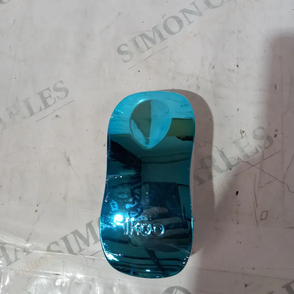 BOXED IKOO ERGONOMIC BRUSH PACIFIC METLLIC