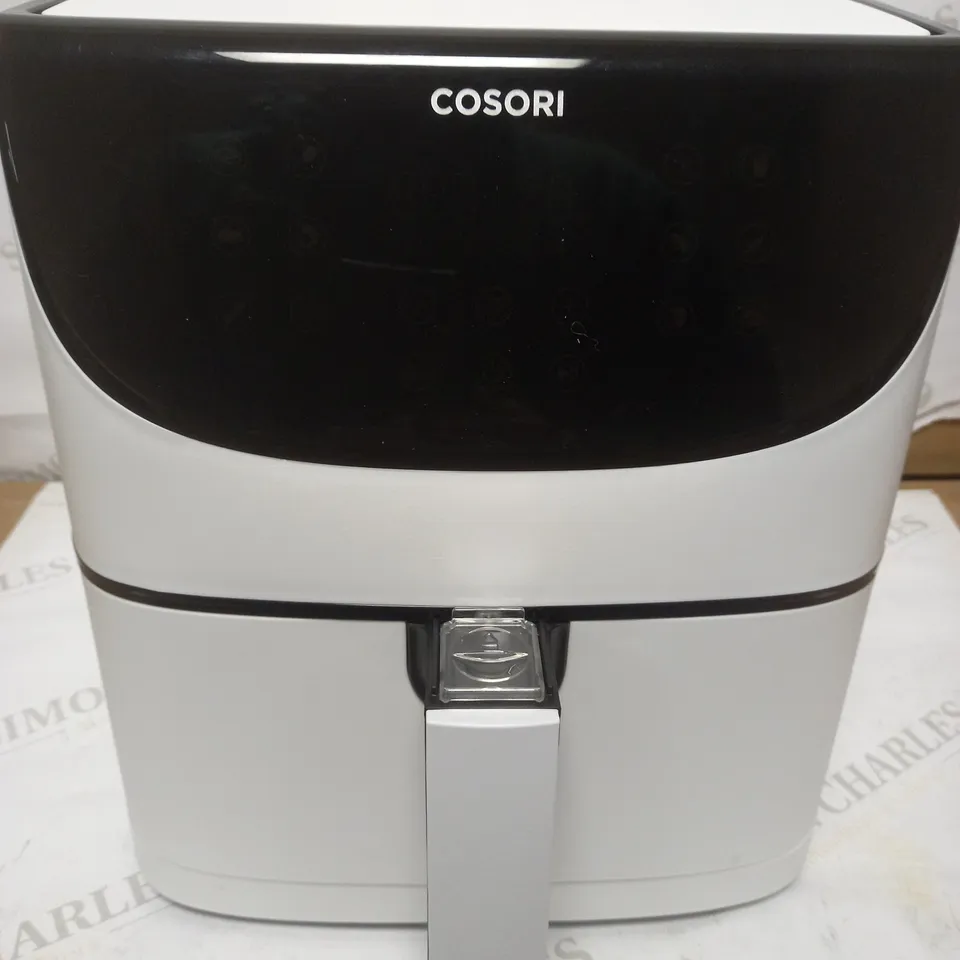 COSORI AIR FRYER 1700W MAX XXL 5.5L DIGITAL TOUCHSCREEN - WHITE