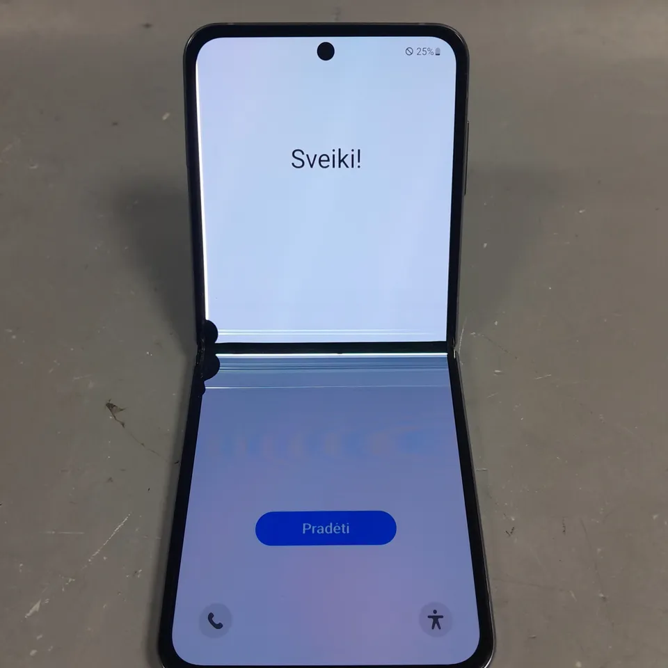 SAMSUNG GALAXY Z FLIP SMARTPHONE