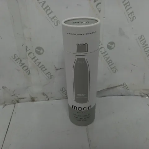 BOXED AND SEALED MOON 18/8 STAINLESS STEEL BOTTLE (500ml)