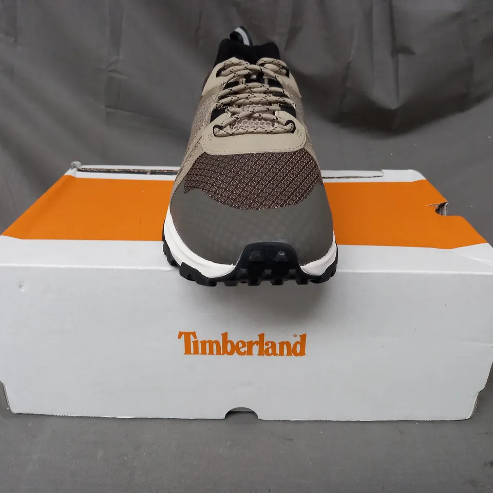 BOXED PAIR OF TIMBERLAND WINSOR TRAIL SHOES IN LIGHT BROWN MESH UK SIZE 9