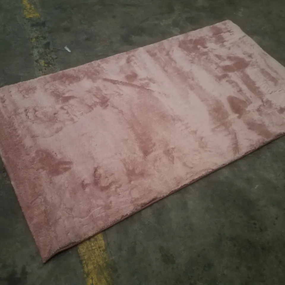 QUALITY DESIGNER AREA RUG APPROXIMATELY 80×150CM