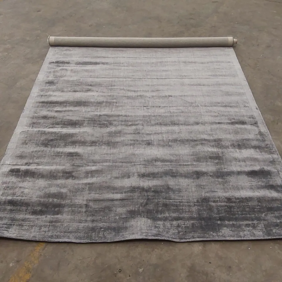 PACO HOME GLORY 330 RUG IN ANTHRACITE - 200×300CM