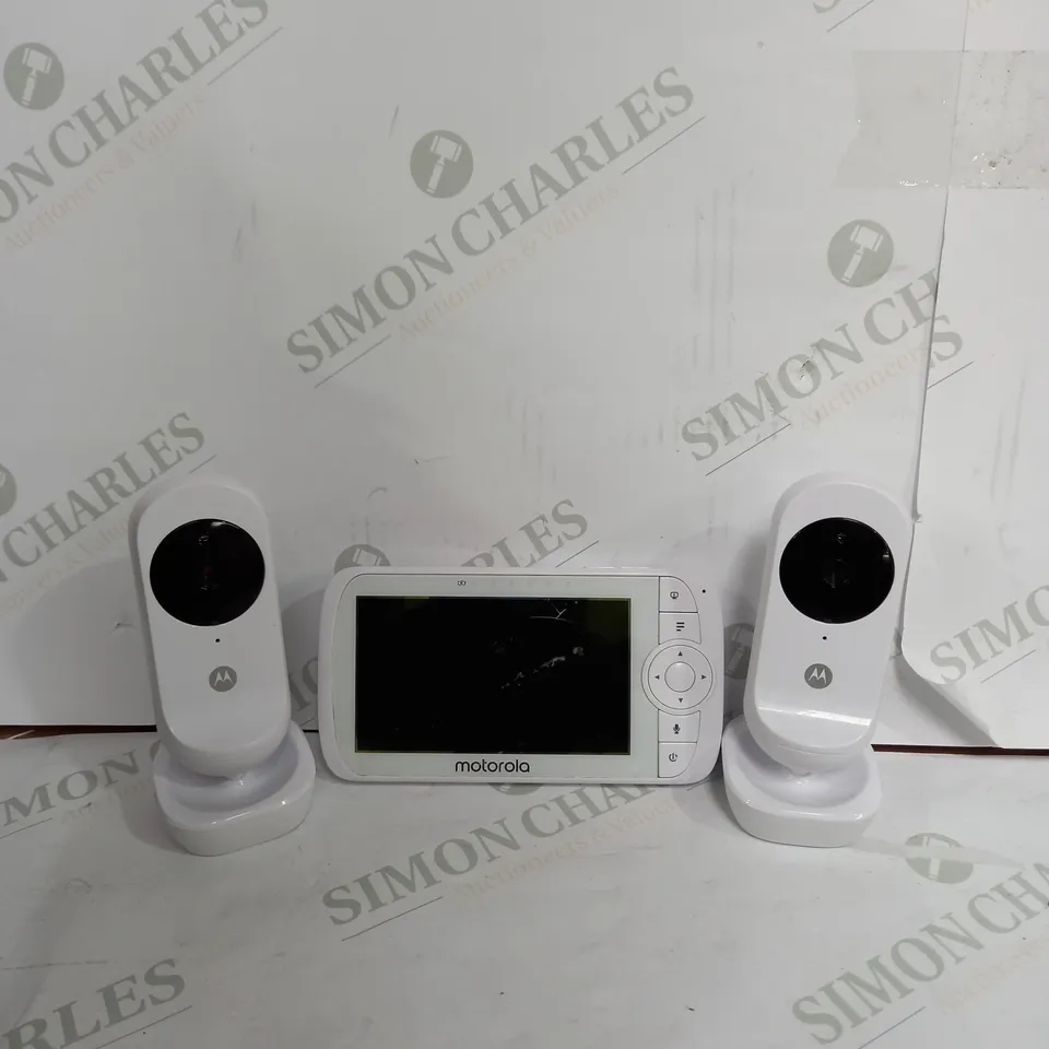 MOTOROLA BABY MONITOR WITH 2 CAMERAS