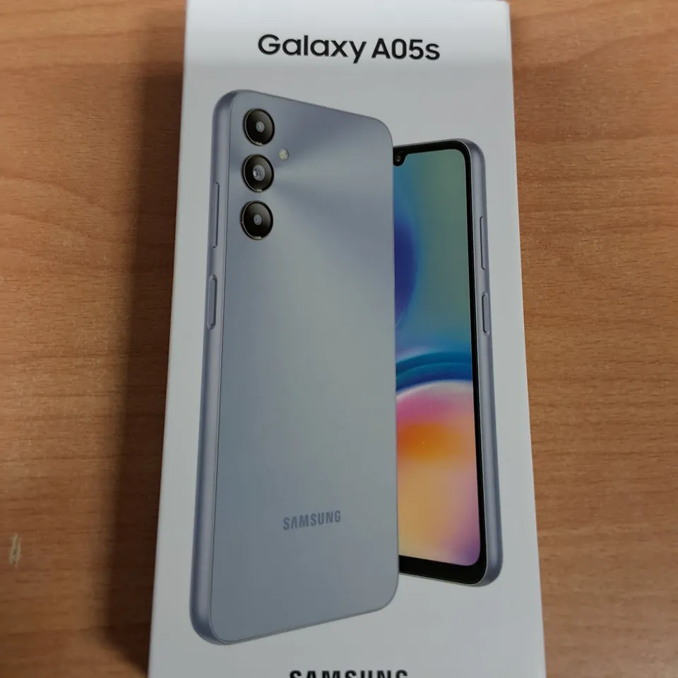 BOXED SAMSUNG GALAXY A05S 4GB/64GB IN SILVER - SM-A057F