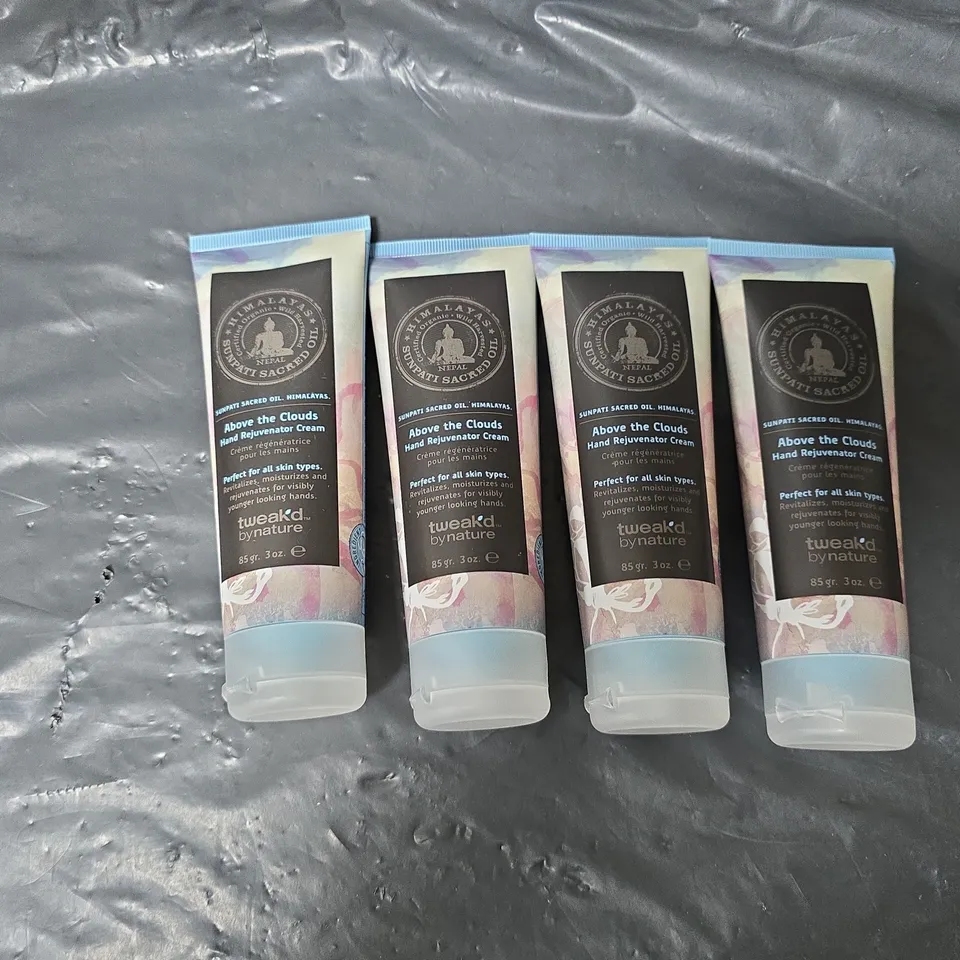 ABOVE THE CLOUDS HAND CREAM 85G X4 
