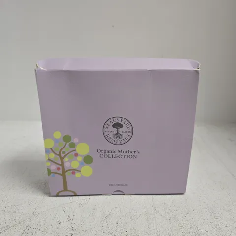 BOXED NEAL'S YARD REMEDIES ORGANIC MOTHERS COLLLECTION
