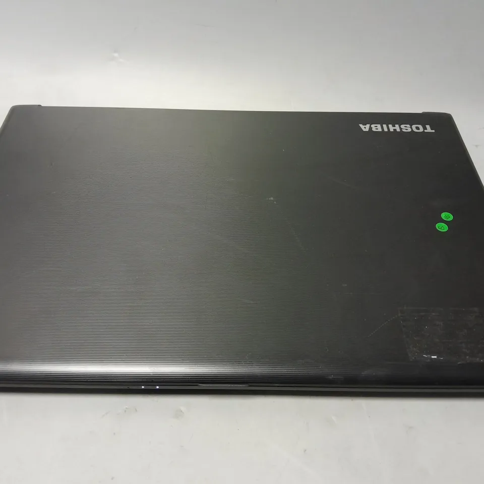 TOSHIBA SATELLITE PRO R50-B	15 INCH I3-4005U 1.70GHZ