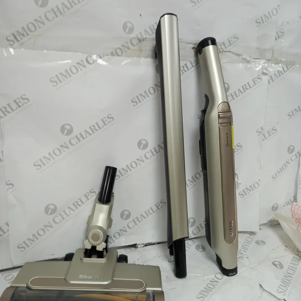 BOXED SHARK WANDVAC 2-IN-1 LIGHTWEIGHT CORDLESS HANDHELD VACUUM CLEANER WV361UK - GOLD