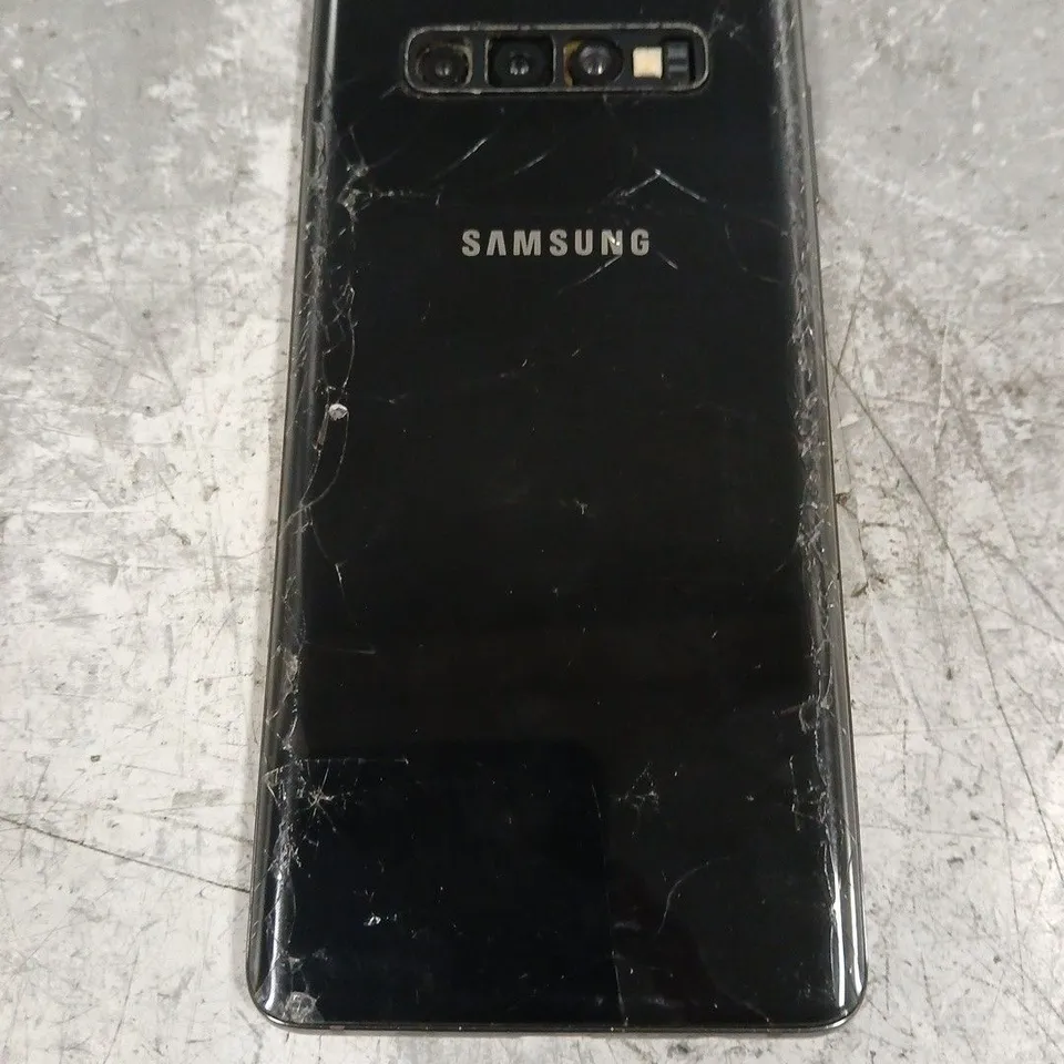 SAMSUNG GALAXY S10 PLUS 