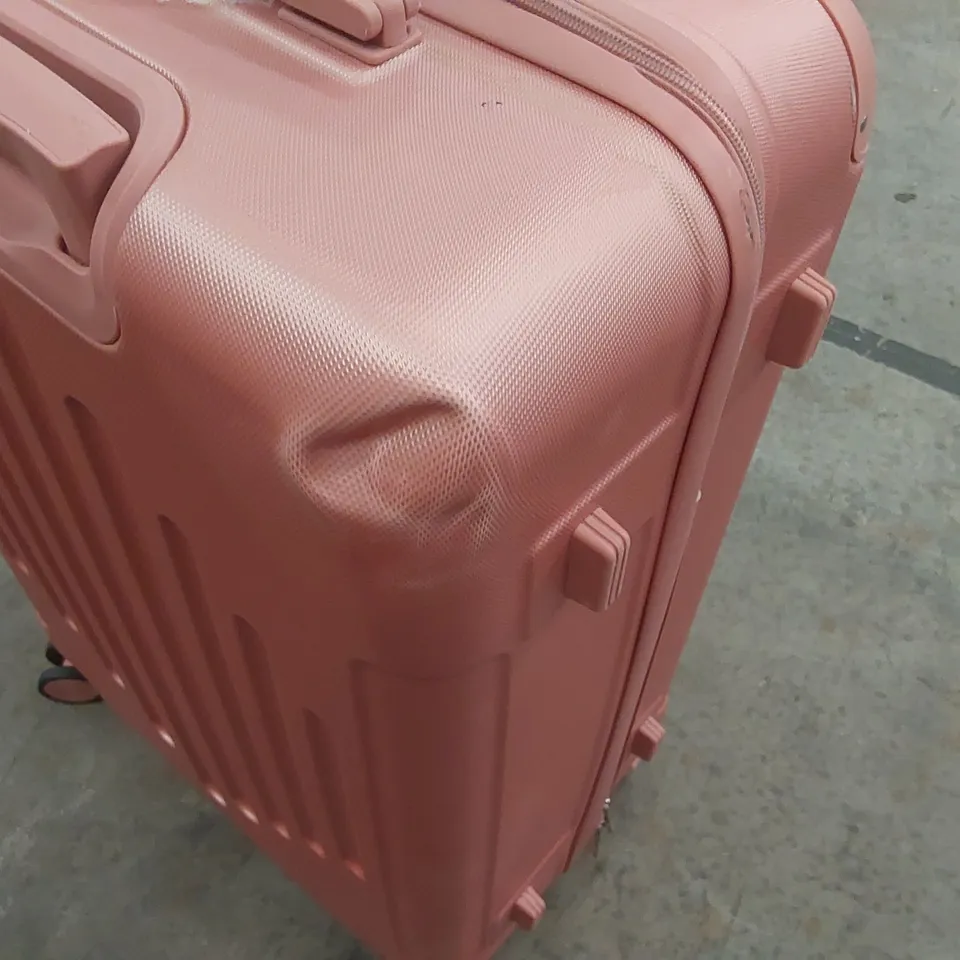 BOXED HARDSHELL SUITCASE - PINK
