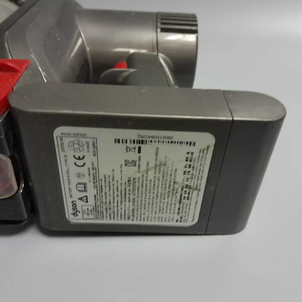 UNBOXED DYSON DC 44 ANIMAL HOOVER PART WITH BATTERY