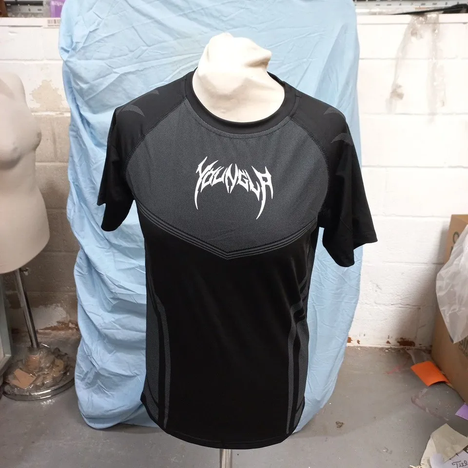 YOUNGLA T-SHIRT – BLACK WITH GREY PANEL, CHEST GRAPHIC, SIZE S