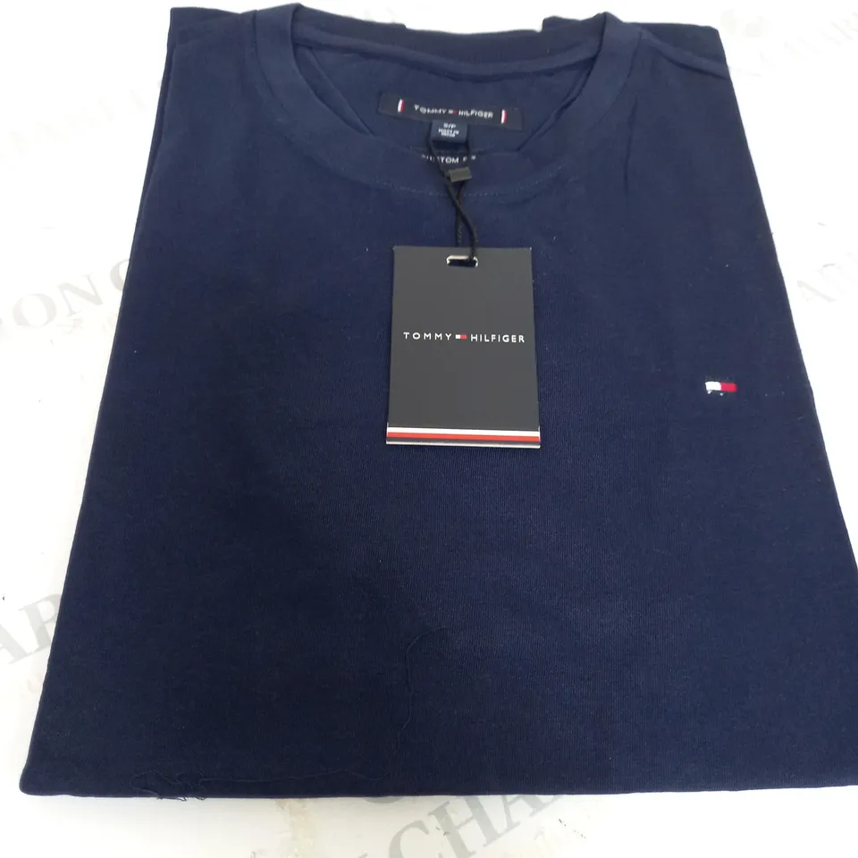 SMALL TOMMY HILFIGER NAVY BLUE TEE 