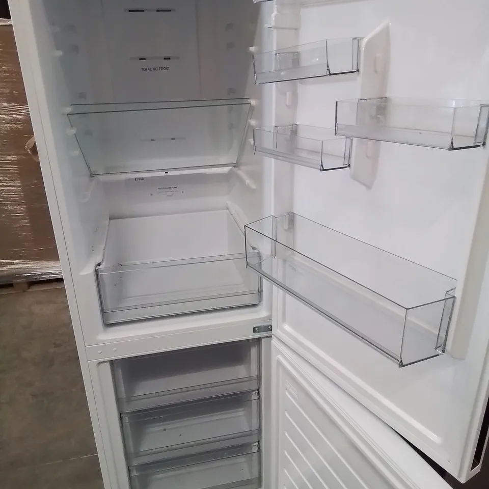 RUSSELL HOBBS 60/40 FRIDGE FREEZER IN WHITE - UNPROCESSED RAW RETURN