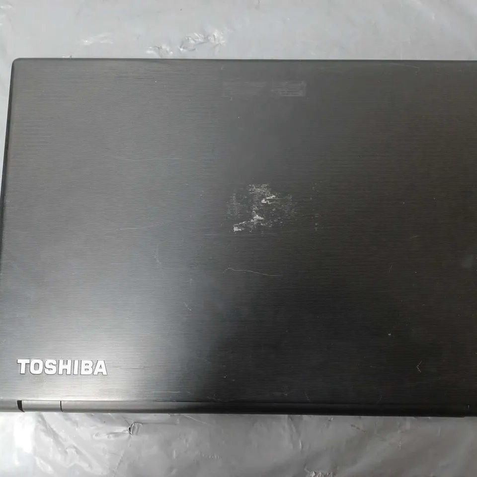 TOSHIBA SATELLITE PRO R50-B 15 INCH	I3-4005U 1.70GHZ