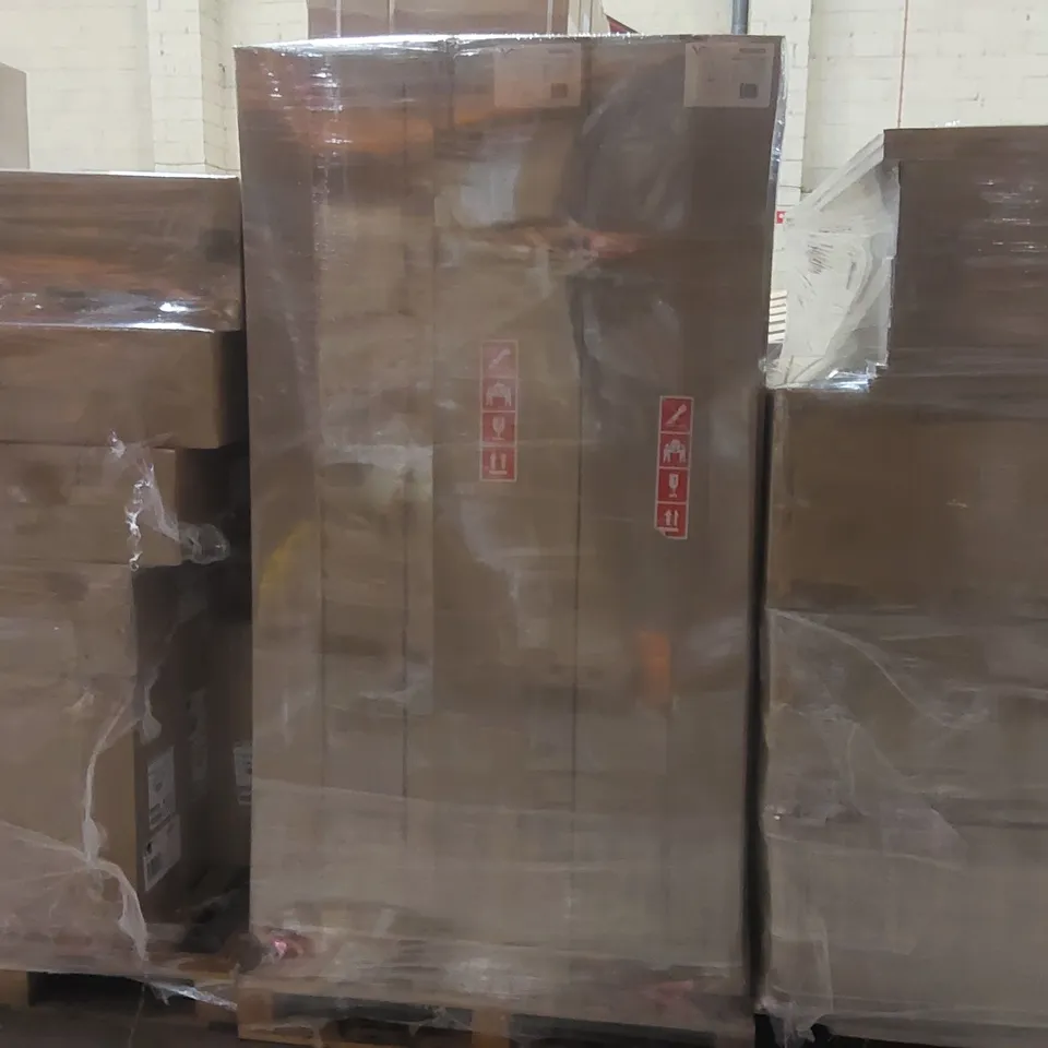 PALLET CONTAINING A LARGE QUANTITY OF ASSORTED BATHROOM FURNITURE PARTS INCLUDING: VELDEAU VERONA TALL WALL UNITS