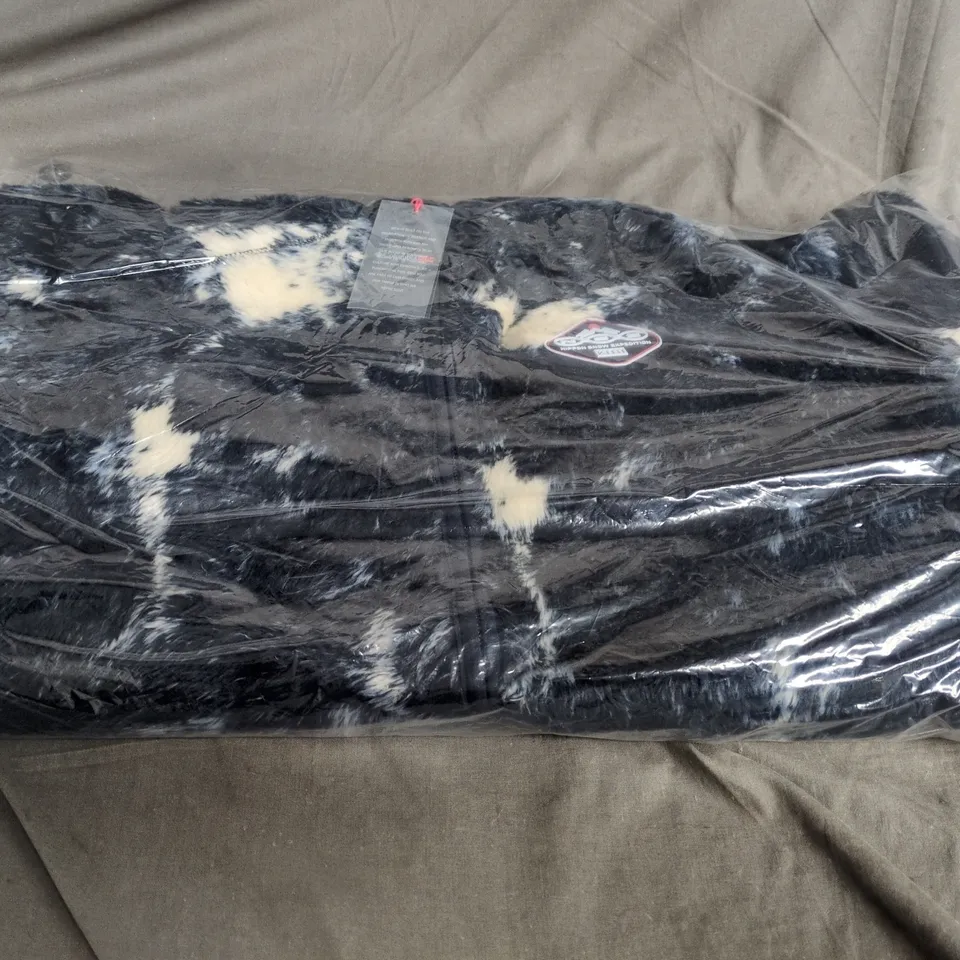 KITH X COLUMBIA ICE DYE SHERPA JACKET – LARGE 