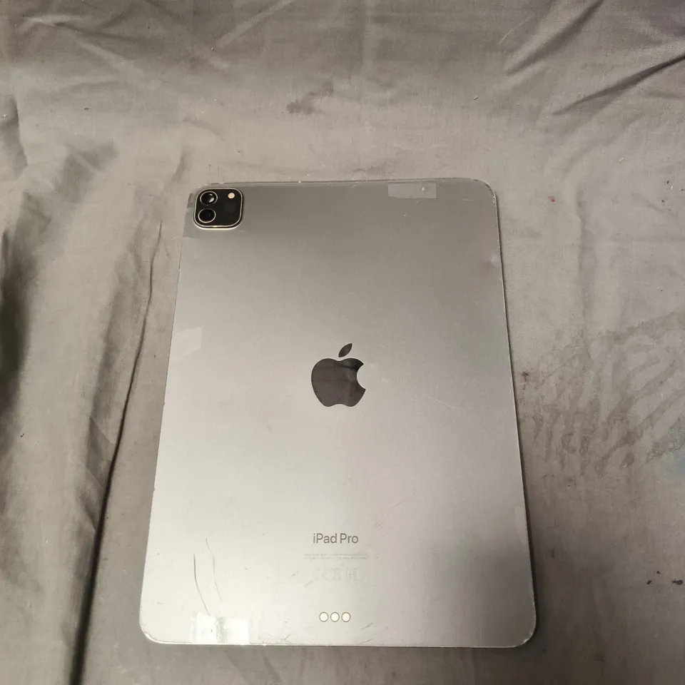 APPLE IPAD TABLET - A2759