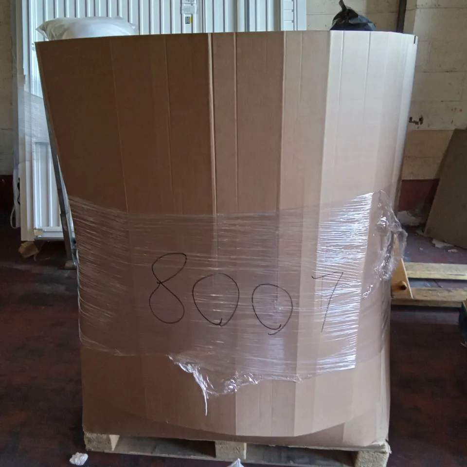 PALLET OF ASSORTED ITEMS INCLUDING FLEXI HOSE, YEARNING HOME, SEAT CUSHION, BAGGED PILLOWS, SOTOR LUMBAR PILLOW CUSHION 
