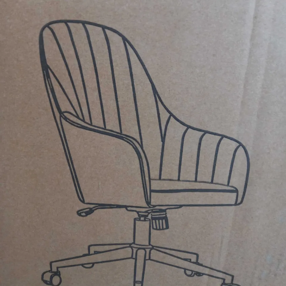 BOXED MOLBY OFFICE CHAIR - BLACK RRP £199.99