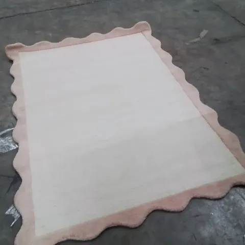 QUALITY DESIGNER AREA RUG - APPROXIMATELY 180X130CM