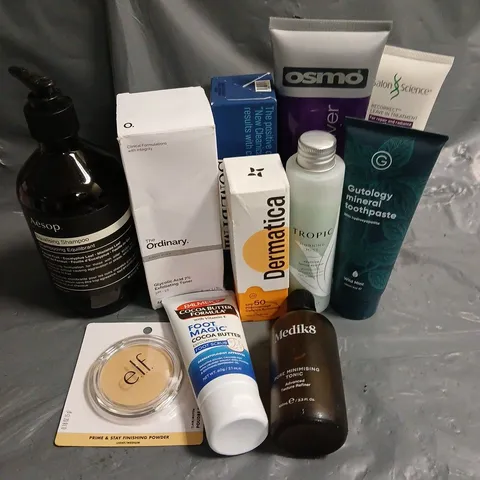 APPROXIMATELY 20 ASSORTED HEALTH & BEAUTY PRODUCTS TO INCLUDE THE ORDINARY EXFOLIATING TONER, MEDIK8 PORE MINIMISING TONIC, DERMATICA SPF 50 SUNSCREEN, ETC