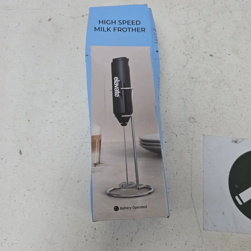 BOX OF APPROXIMATELY 13 ASSORTED ITEMS TO INCLUDE: MILK FROTHER