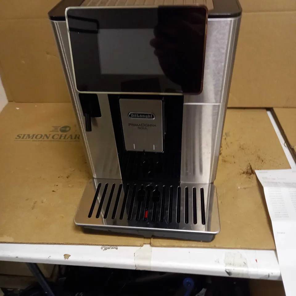 DELONGHI PRIMADONNA COFFEE MACHINE RRP £1299