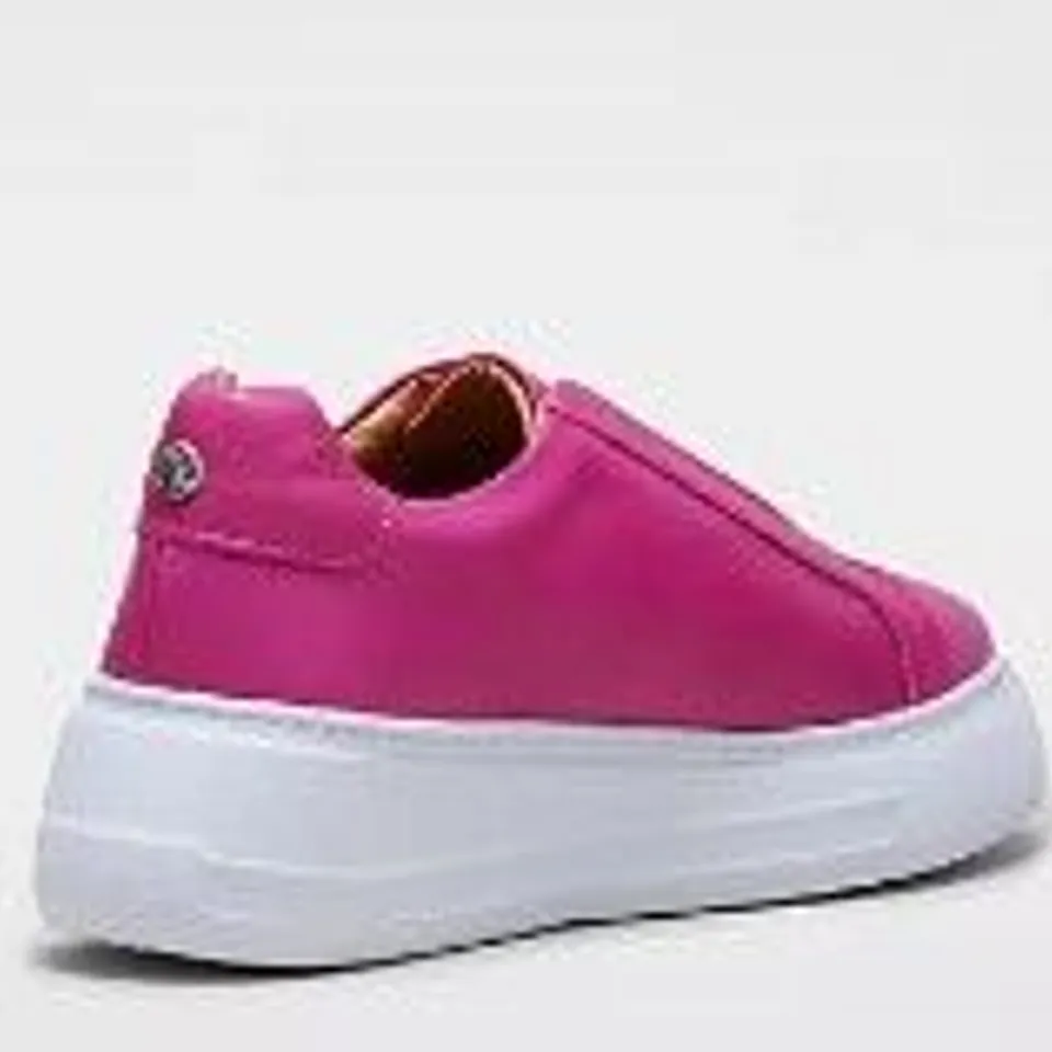 MODA IN PELLE AUBEN SLIP ON TRAINER PINK SIZE 8