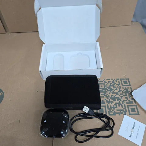 BLISS & BEYOND RED LIGHT HEATING WRISTBAND MASSAGER – USB CABLE INCLUDED